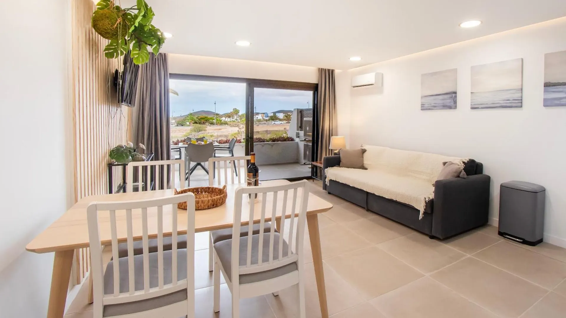Newly Renovated, Luxurious Apartment With A Heated Pool, 259 San Miguel de Abona 0*,