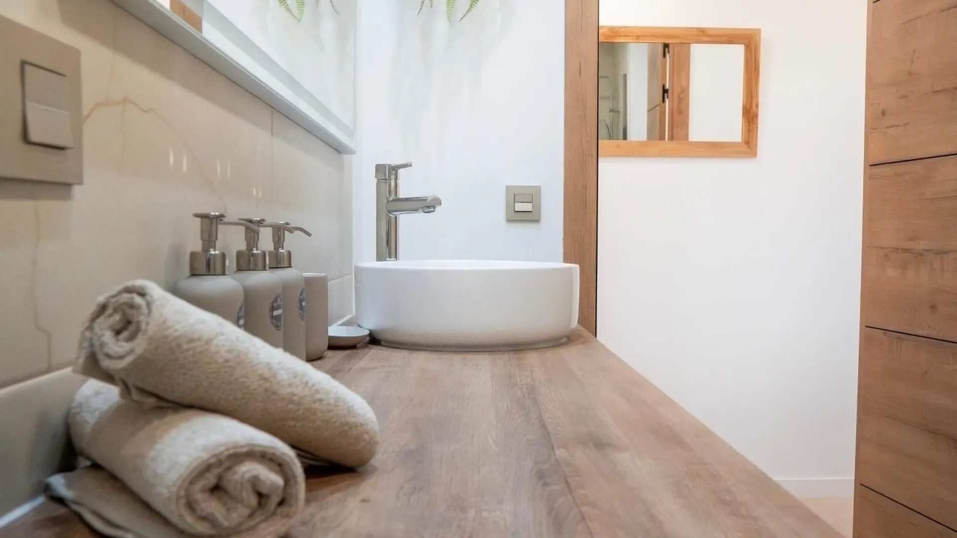 Holiday home Newly Renovated, Luxurious Apartment With A Heated Pool, 259 San Miguel de Abona Spain